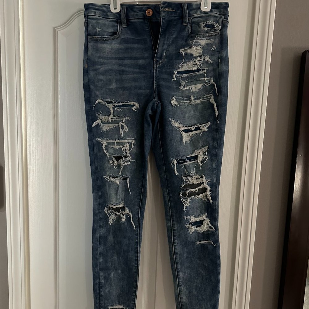American Eagle Distressed High Rise Jeans
